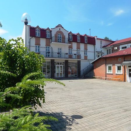 Hotel Zelenyi Klyn Ivano-Frankivszk Kültér fotó